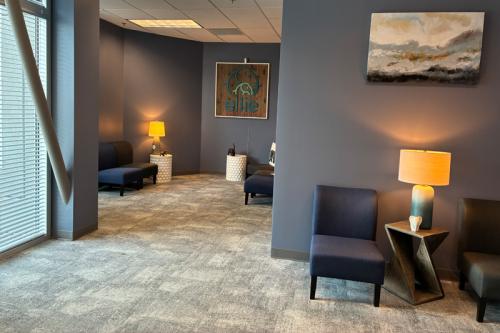 1056WellingtonWay-Ste160-3