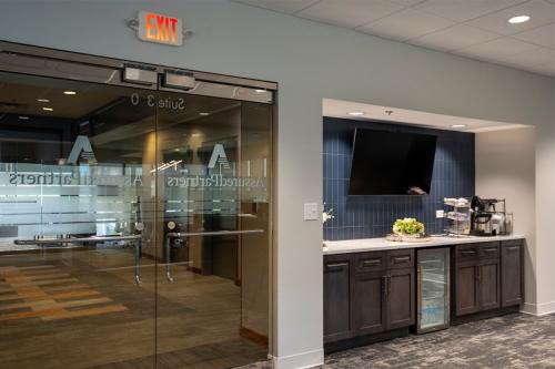 1792AlyshebaWay-Interior2