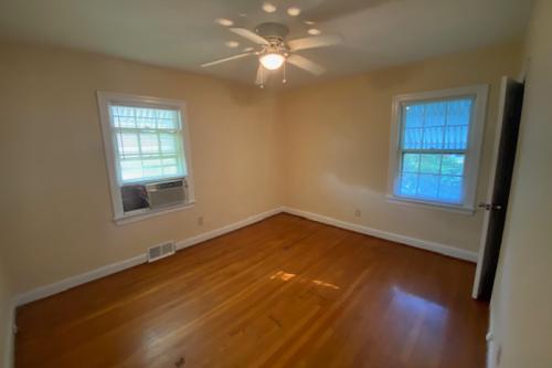 224TaylorDr-22