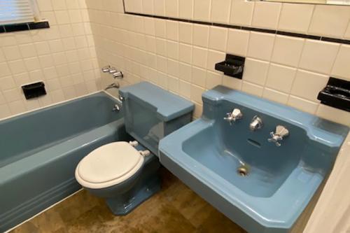 224TaylorDr-3